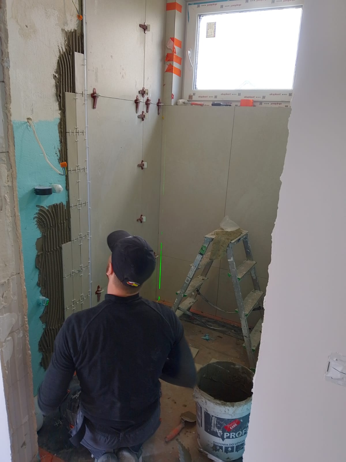 7B2C7F91 C807 46BE 9E77 1732552454D5