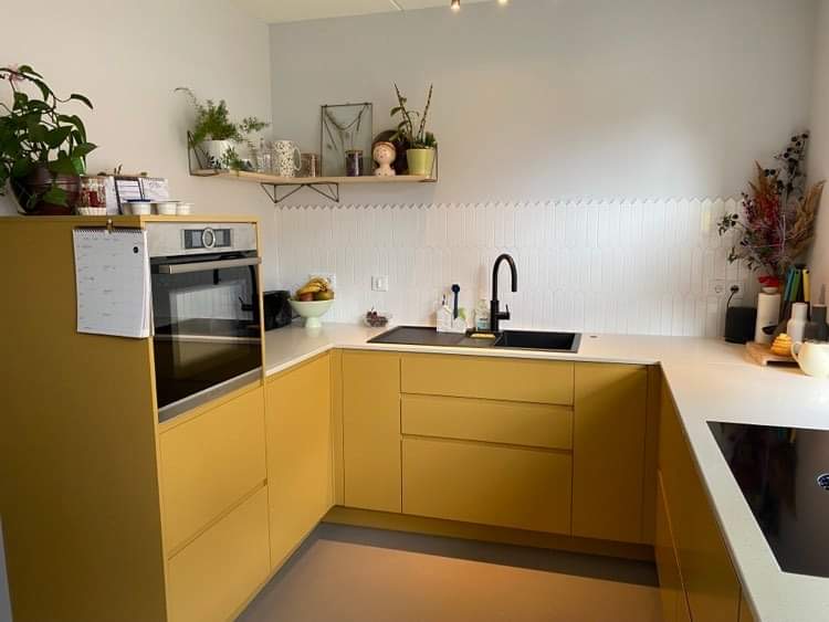 B859F086 6B9F 4A30 900D FAA19F72CA11